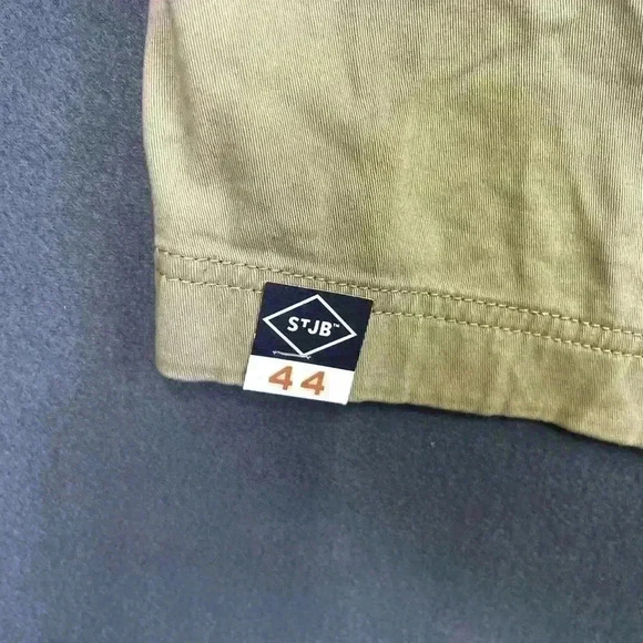 St. John’s Bay Shorts Men’s 44 khaki above knee comfort stretch NWT (0214) - Picture 9 of 10